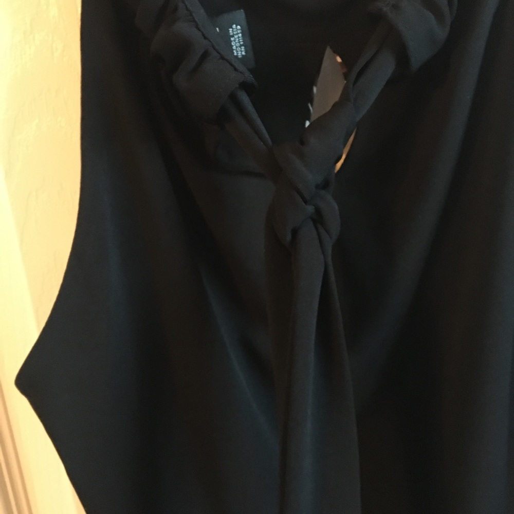 Whbm Sleeveless Tunic With Keyhole In Front - image 5